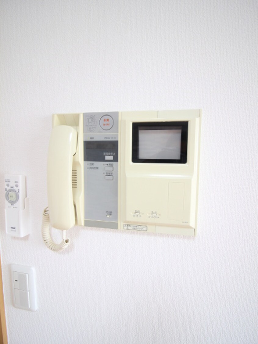 居室 ＧＲＯＯＶＥ川西多田