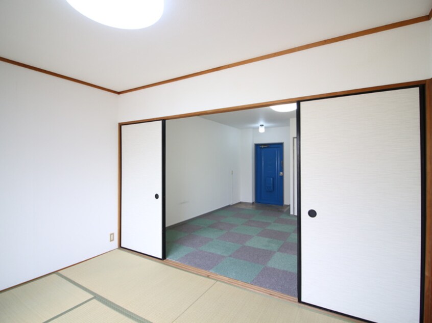 居室 伊丹ハイツ