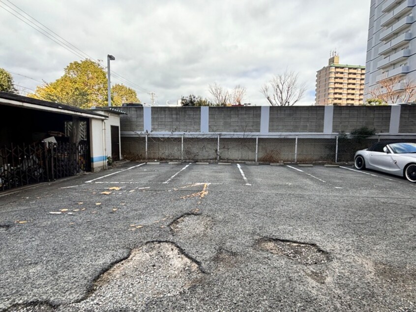 駐車場 レオパレスノア－ズア－ク住之江