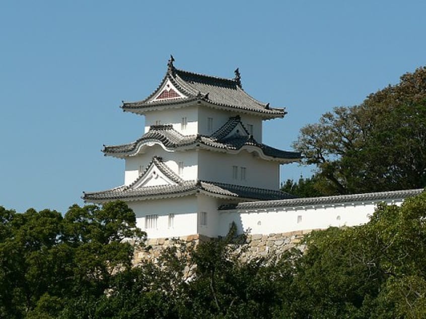 明石城(公園)まで1100m アジール・アン