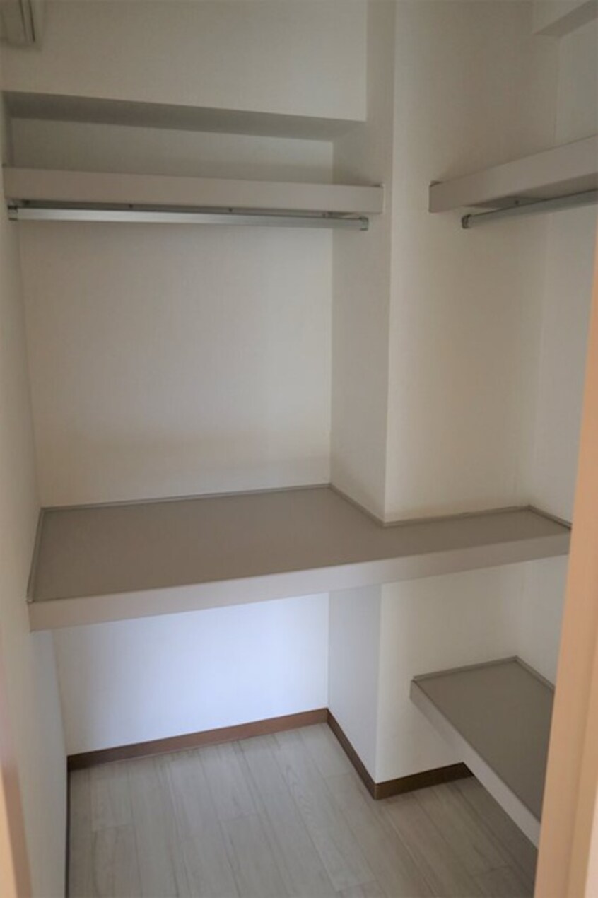 収納 レジデンス八楽