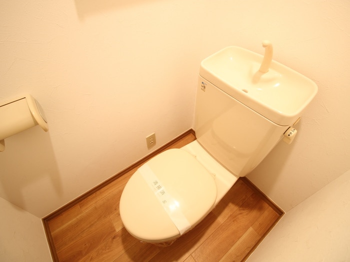 トイレ メゾンメテオ－ル