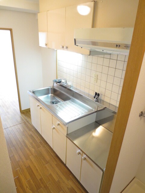 キッチン ア－トプラザ１２４