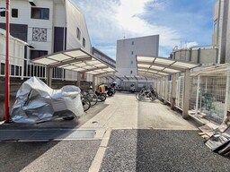 バイク置き場