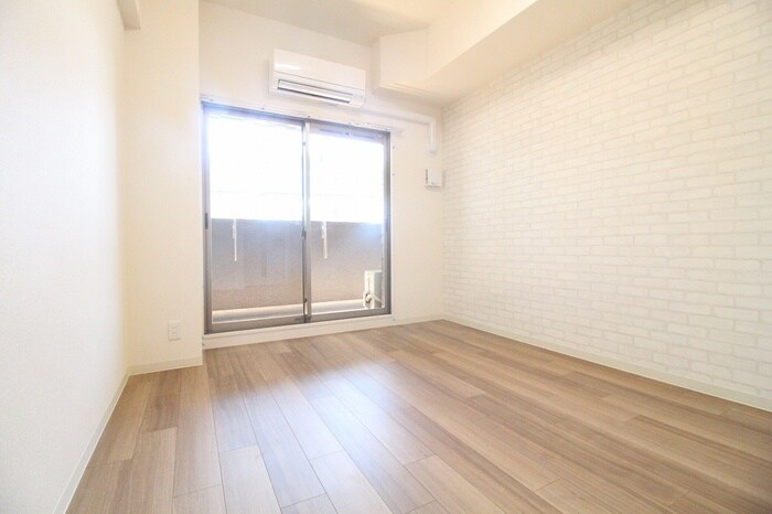 居室 ﾌﾟﾚｻﾝｽ兵庫ｳﾞｨｱｰﾚ（810）