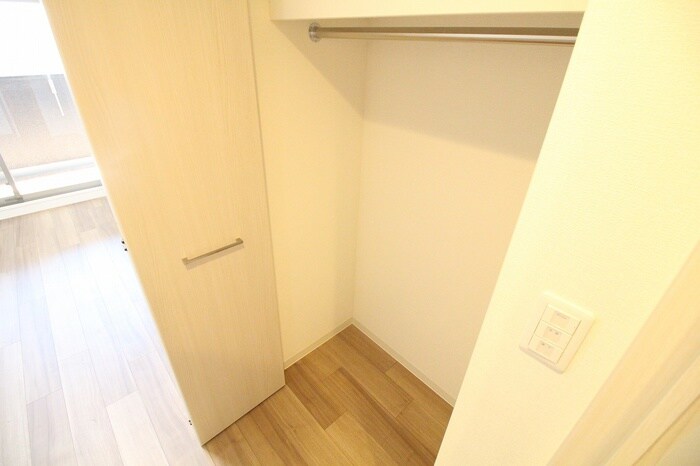 収納 ﾌﾟﾚｻﾝｽ兵庫ｳﾞｨｱｰﾚ（810）