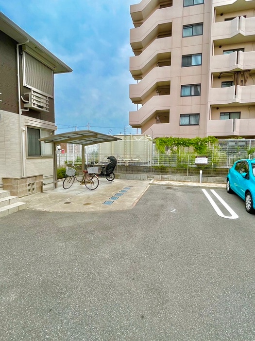 駐輪場 リミテッド　Ｂ棟