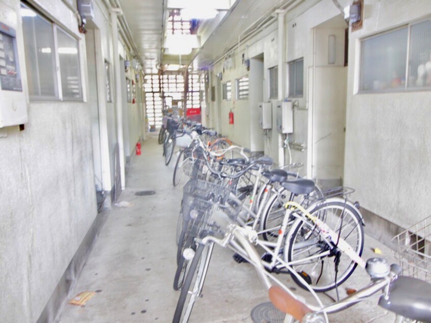 駐輪場 武庫川マンション