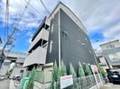エヌエムスワサントドゥイーストの外観