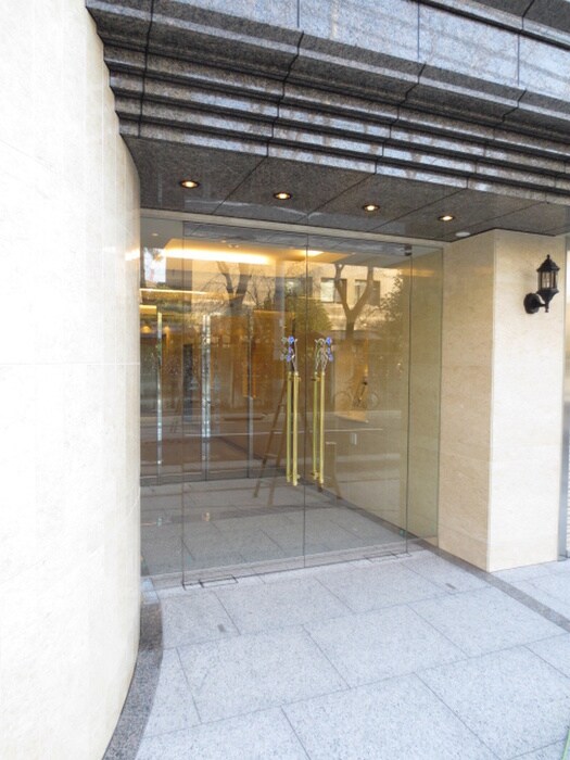 エントランス部分 ドット松ヶ崎