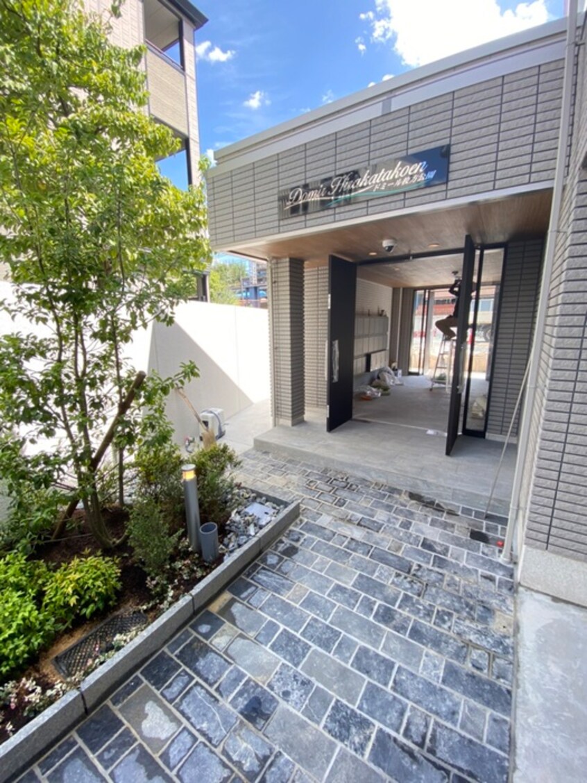 エントランス部分 ドミ－ル枚方公園