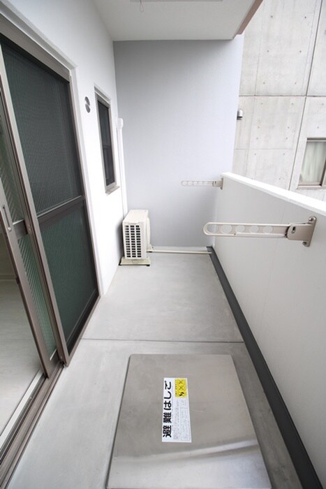 ベランダ・バルコニー フランディル・オーラ江坂