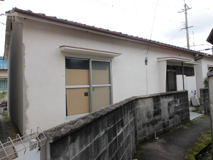 エントランス部分 北川貸家南棟