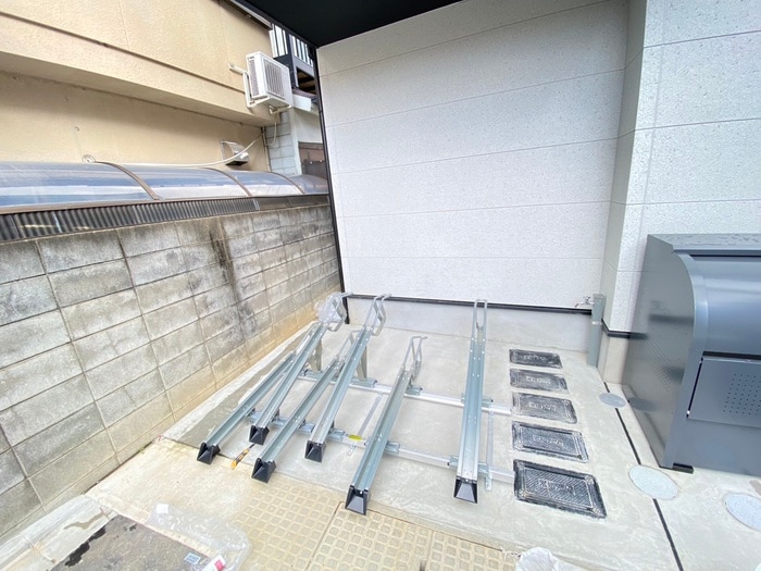 駐輪場 ＲＥＶＩＴＡ京都西京極