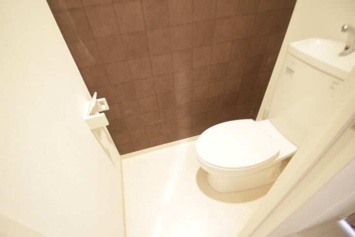 トイレ ラ・ウェゾン板宿