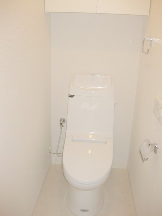 トイレ ｴｽﾃﾑｺ-ﾄ南堀江Ⅱﾚｱﾘｽ(802)