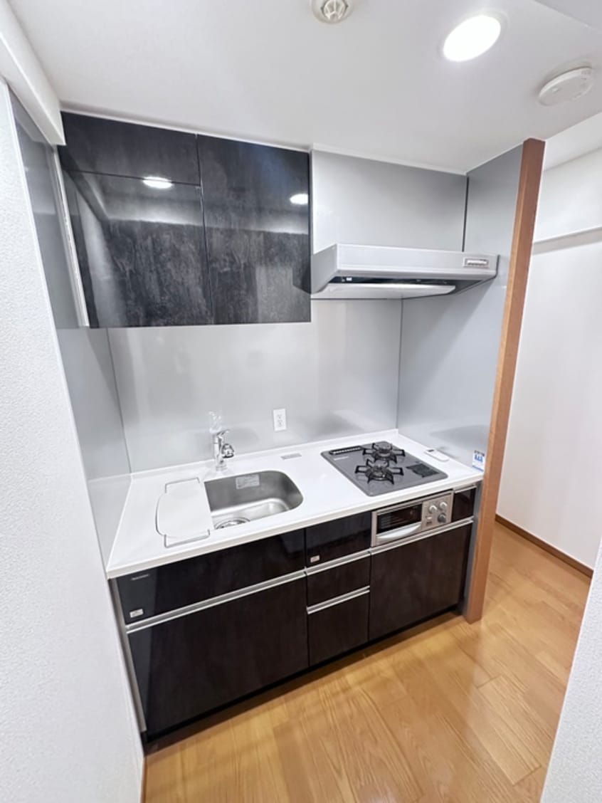 キッチン リーガル京都烏丸東（304）