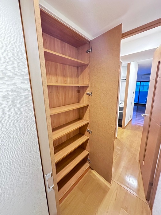 廊下 リーガル京都烏丸東（304）