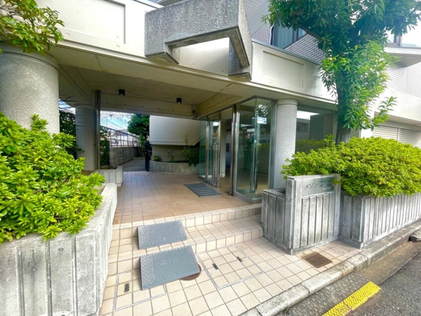 エントランス部分 メゾン打出