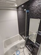 バス／シャワールーム等 MAIN STAGE The Base Front