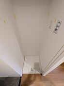 洗濯機置場 MAIN STAGE The Base Front