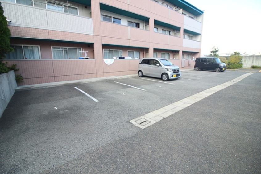 駐車場 サザンドエル