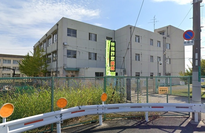 白鷺小学校(小学校)まで350m サザンドエル