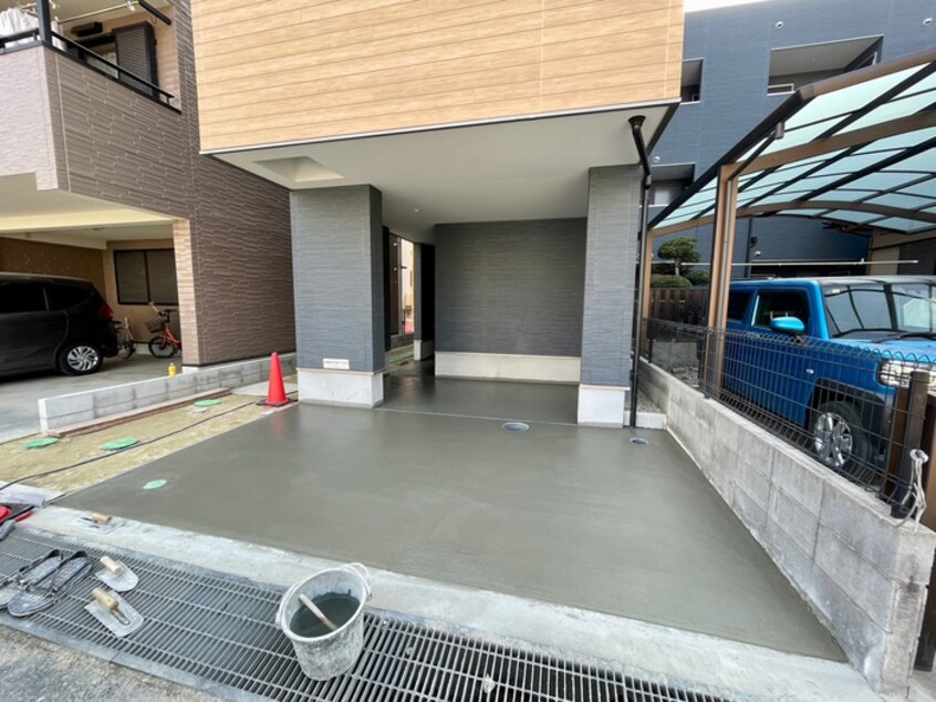 エントランス部分 ALEGRIA芦屋西