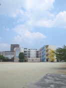 ファミリーマート　深田町店(小学校)まで900m パークホームズLaLa門真(302)