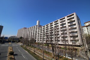 桃山台ｸﾞﾗﾝﾄﾞﾏﾝｼｮﾝD2棟(902)