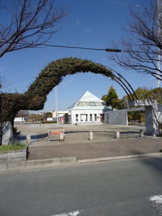 弁天池公園(公園)まで650m 寝屋川市堀溝3丁目貸家