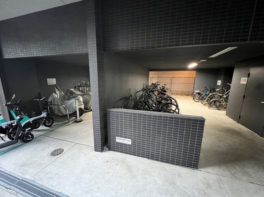 駐輪場 S-RESIDENCE西長堀