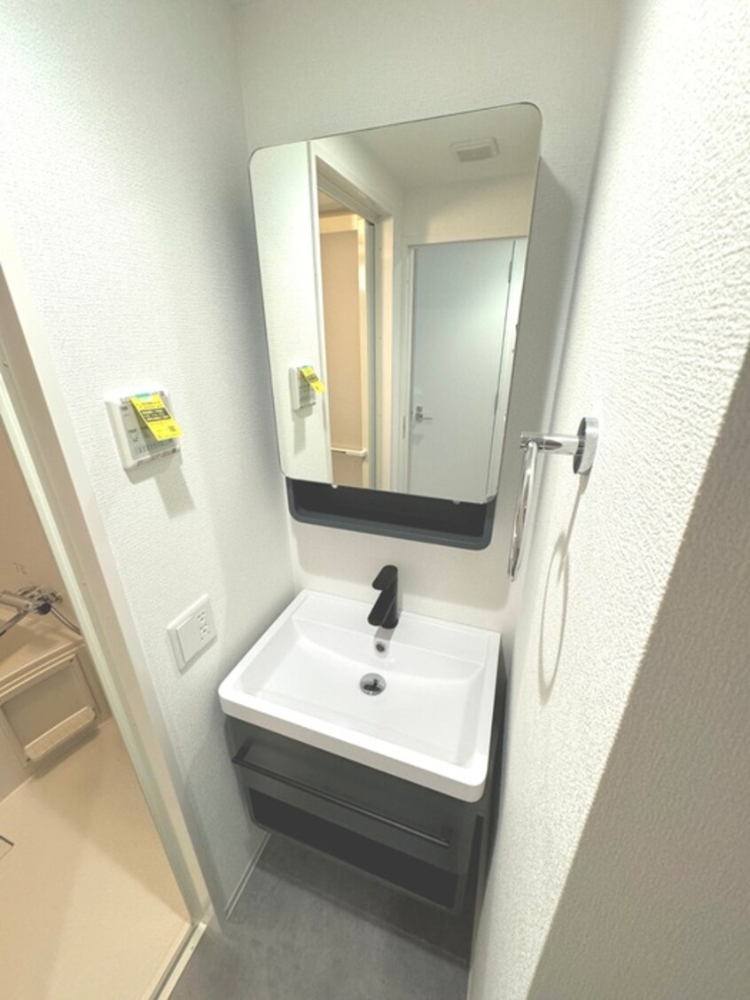 洗面 セレニテ新大阪ミラク壱番館