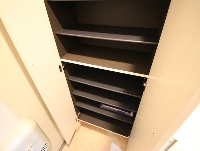 収納 ヴォナールコート