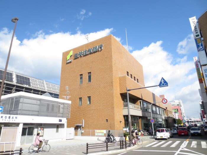 三井住友銀行(銀行)まで450m ラグナスイ－ト元町