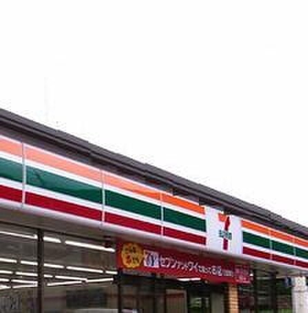 セブンイレブン(コンビニ)まで190m プラネットフィールドＫＯＢＥ