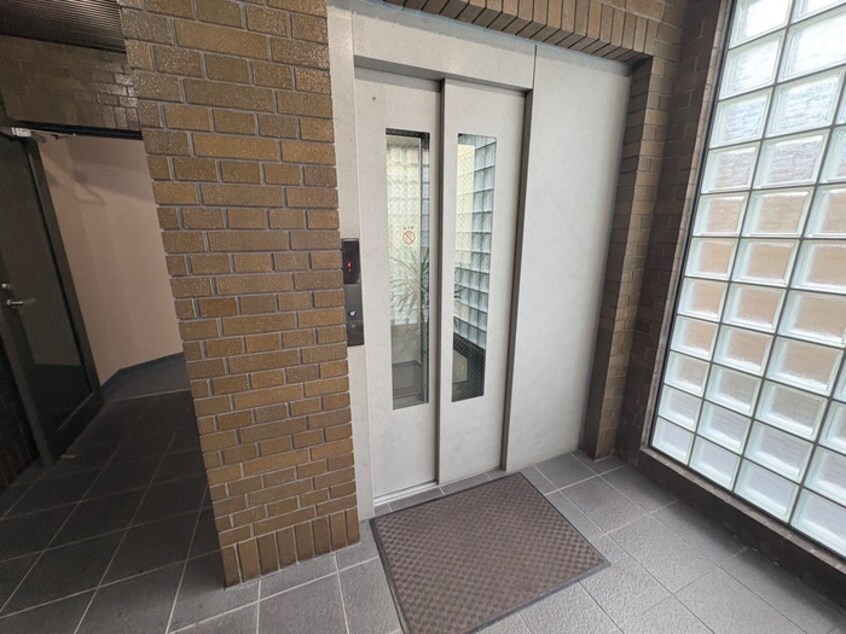 建物設備 PALACE FIRST Q