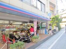 ローソン(コンビニ)まで540m 岡本山手フラッツ