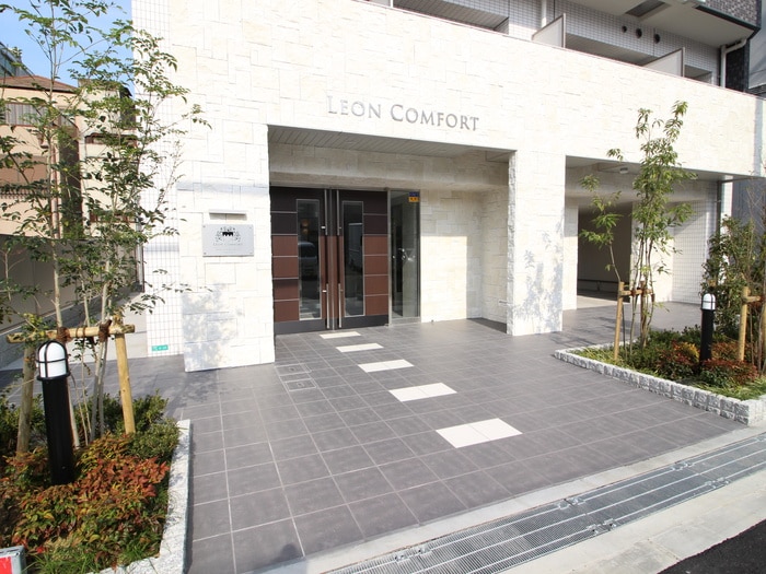 エントランス部分 ﾚｵﾝｺﾝﾌｫｰﾄ桜ノ宮（703）