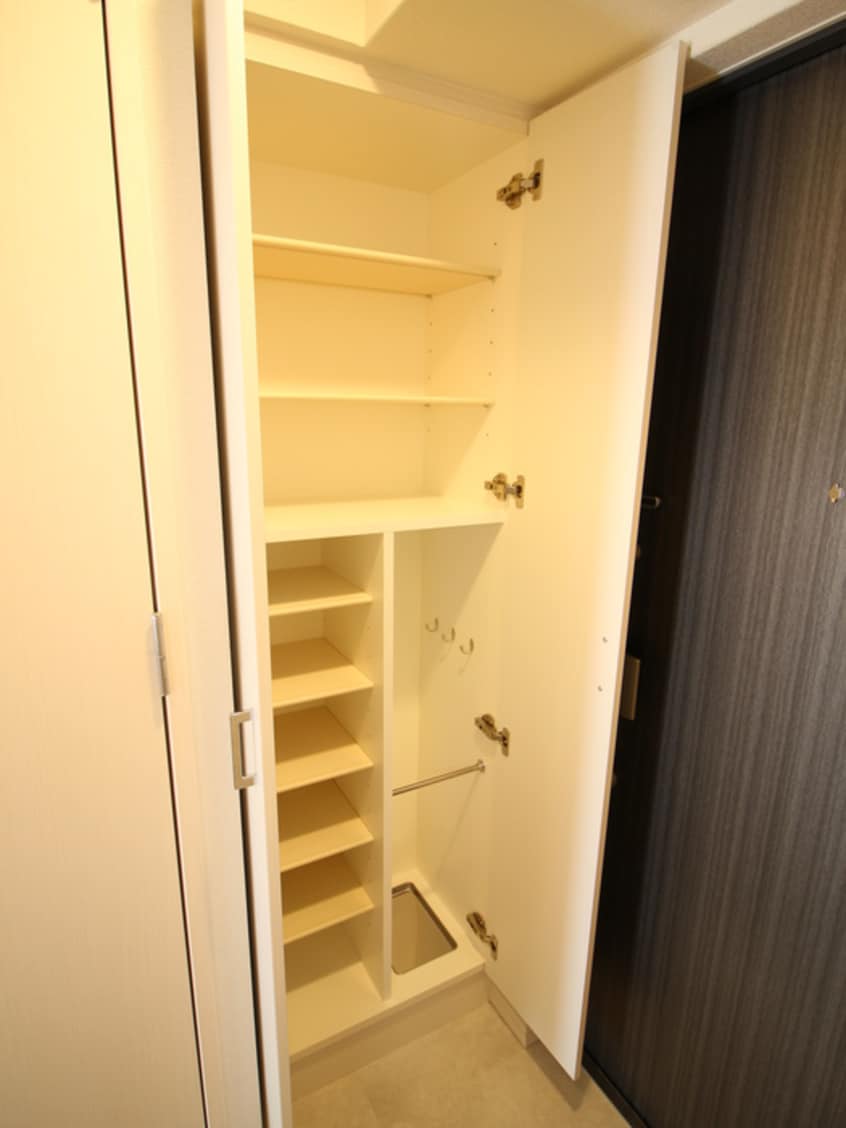 靴箱 ﾚｵﾝｺﾝﾌｫｰﾄ桜ノ宮（703）