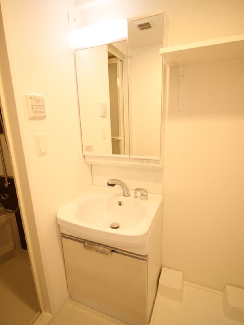 洗面 ﾚｵﾝｺﾝﾌｫｰﾄ桜ノ宮（703）