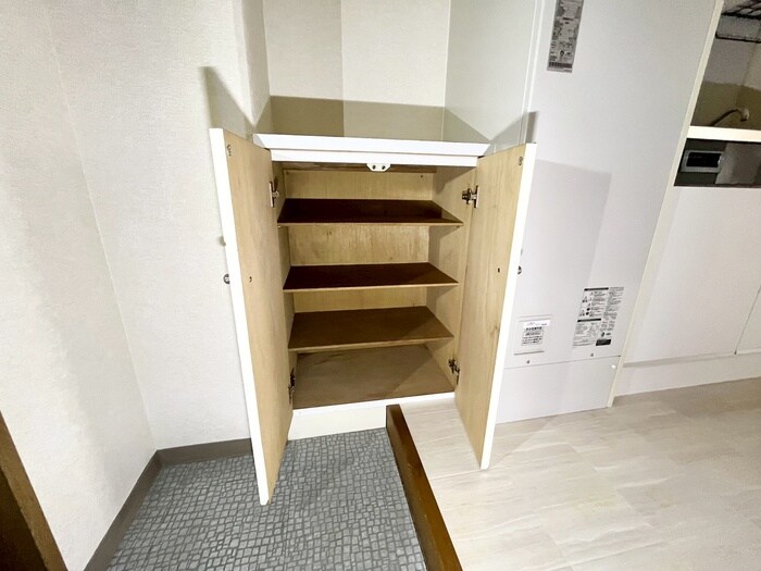 靴箱 ロジュマン六甲