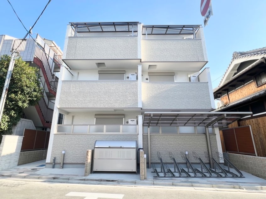 外観写真 ピレーネ諸福