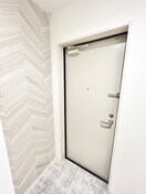 玄関 ピレーネ諸福