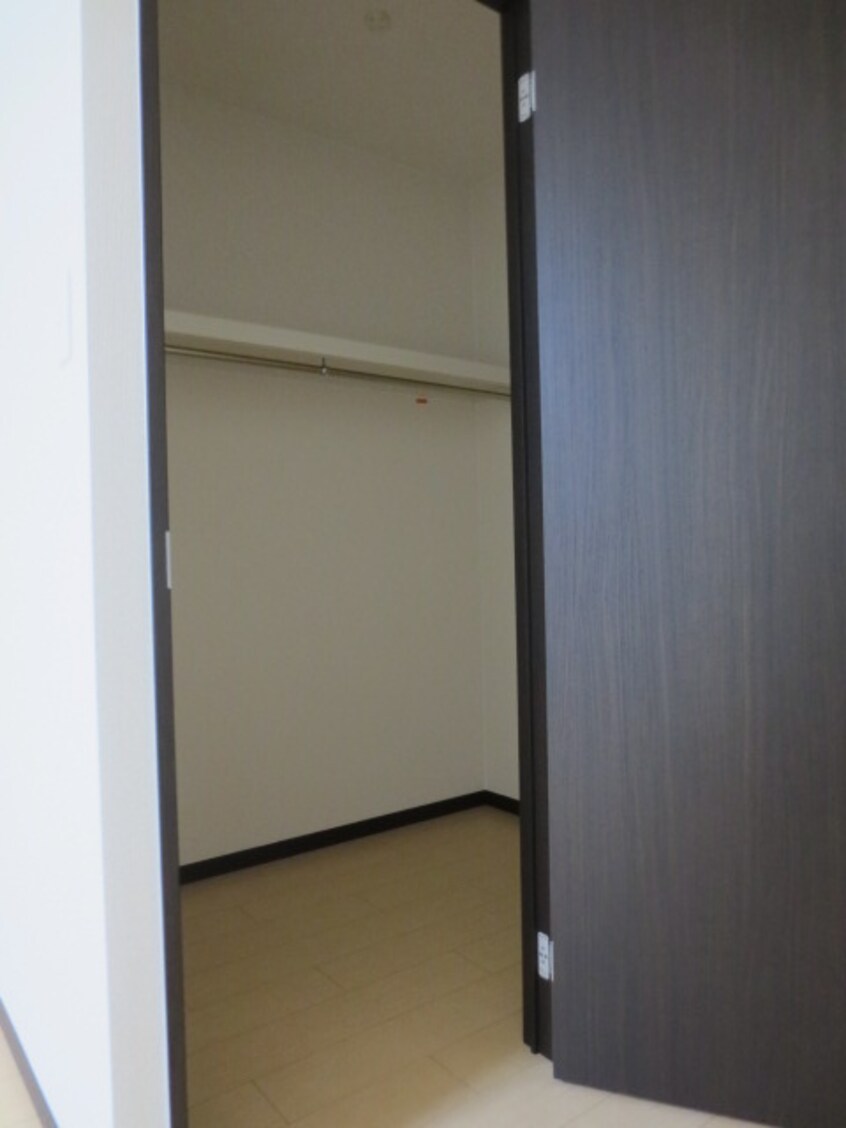 収納 フジパレス杉本町ＷＥＳＴ