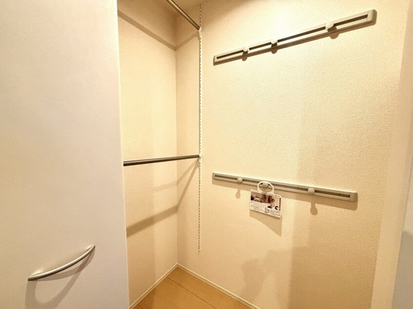 収納 メゾンジュネス