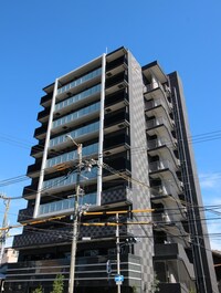ﾌｧｽﾃｰﾄ大阪上本町ｿｰﾚ（801）