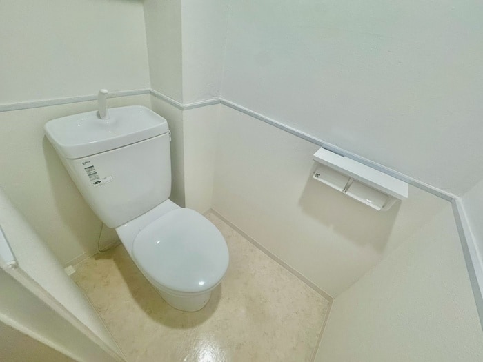 トイレ 三富王子マンション