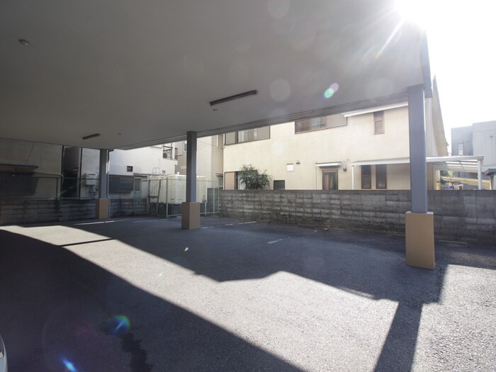 駐車場 平成マンション