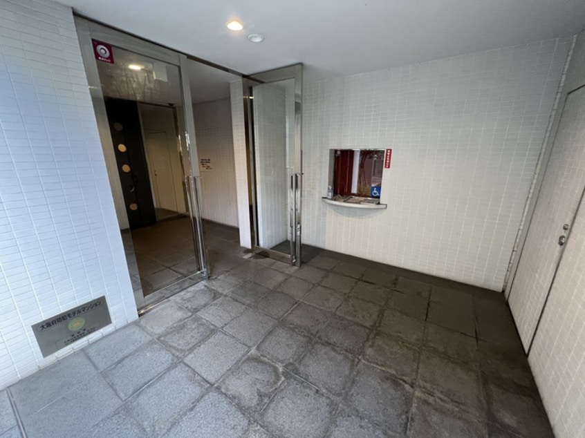 エントランス部分 レジデンスエアポ－ト